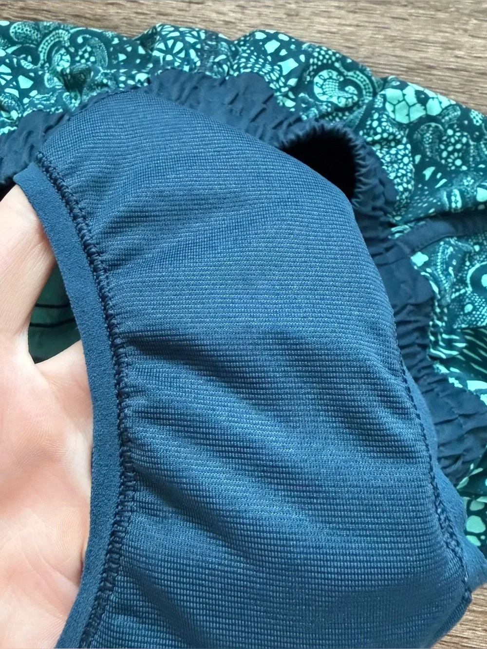 lululemon athletica sz euc